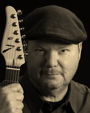 Christopher Cross Raleigh