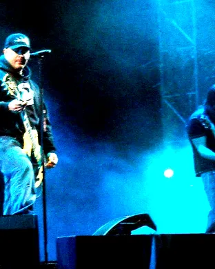 Staind Raleigh